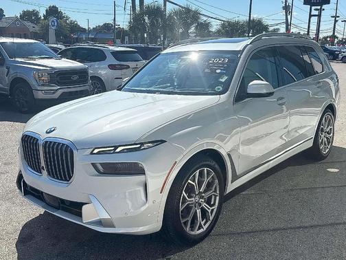2023 BMW X7 xDrive40i