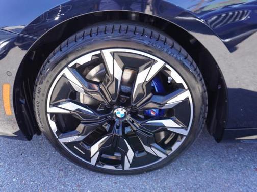 2024 BMW 530 i