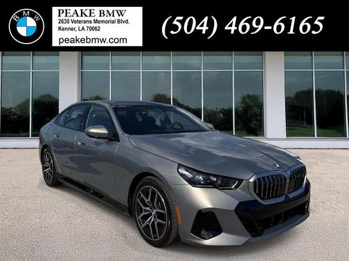 Gray Metallic 2026 BMW i5 eDrive40