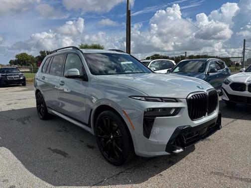 2026 BMW X7 xDrive40i