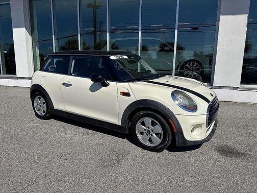 2016 MINI Hardtop Cooper