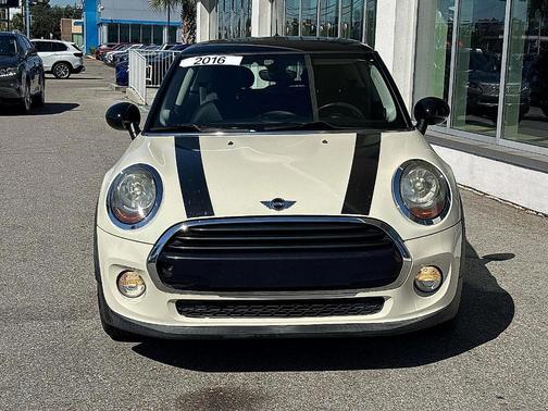 2016 MINI Hardtop Cooper