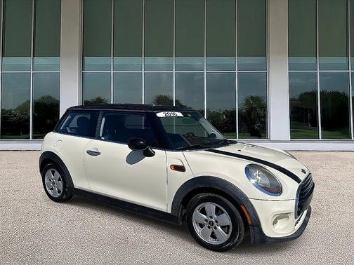 2016 MINI Hardtop Cooper