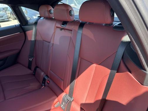 Black Sapphire Metallic 2026 BMW i4 Gran Coupe eDrive40