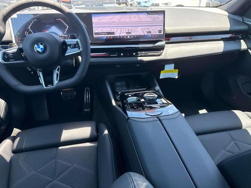 Black Sapphire Metallic 2026 BMW 530 i xDrive