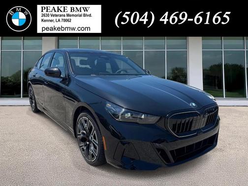 Black Sapphire Metallic 2026 BMW 530 i xDrive Sedan