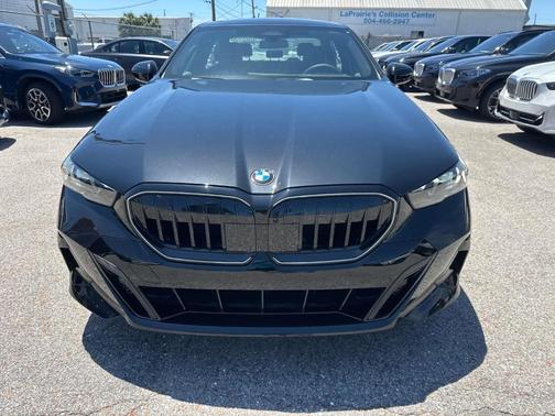 Black Sapphire Metallic 2026 BMW 530 i xDrive