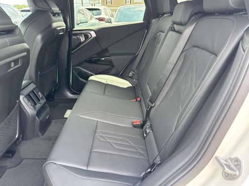Alpine White 2026 BMW X3 30 xDrive