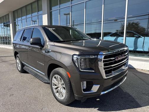 2021 GMC Yukon SLT