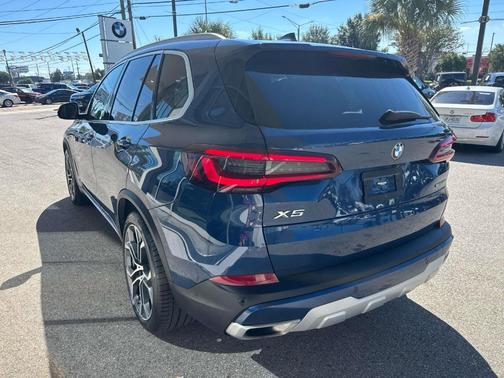 2023 BMW X5 sDrive40i