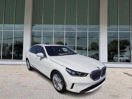 2024 BMW 530 i