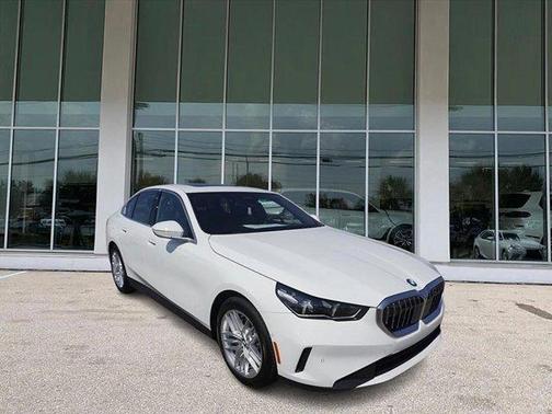 2024 BMW 530 i