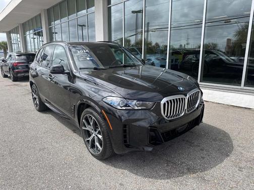 Black Sapphire Metallic 2024 BMW X5 PHEV xDrive50e
