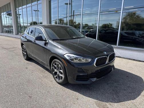 Black Sapphire Metallic 2023 BMW X2 sDrive28i