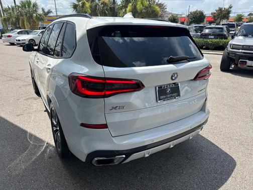 2023 BMW X5 sDrive40i