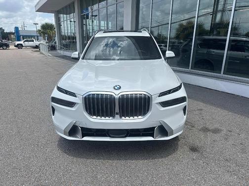 2026 BMW X7 xDrive40i