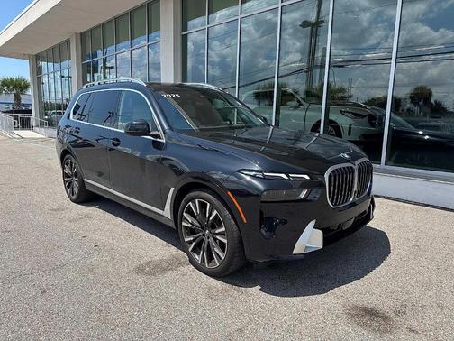 2025 BMW X7 xDrive40i