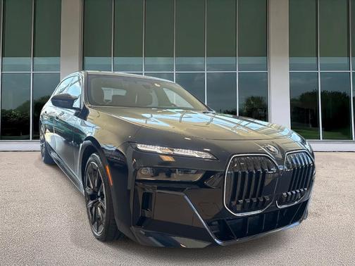 Carbon Black Metallic 2026 BMW 760 760i xDrive