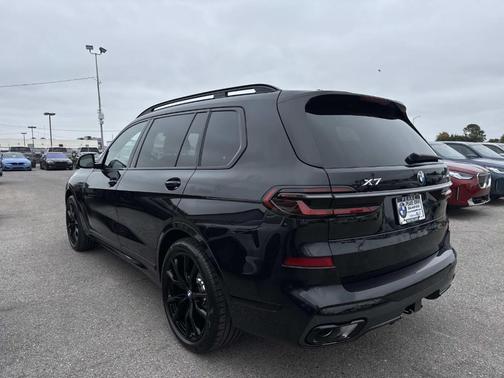 2026 BMW X7 xDrive40i