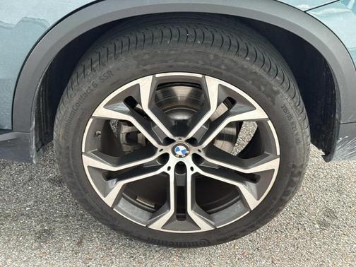 Blue Ridge Mountain Metallic 2024 BMW X5 sDrive40i