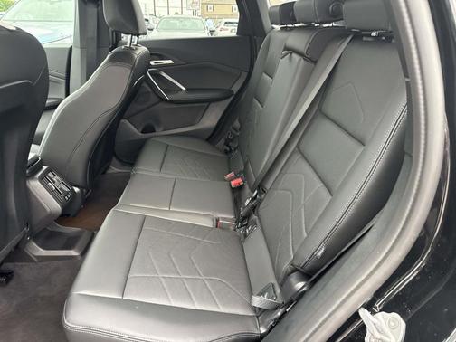 Jet Black 2025 BMW X1 xDrive28i
