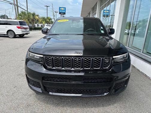2023 Jeep Grand Cherokee L Summit