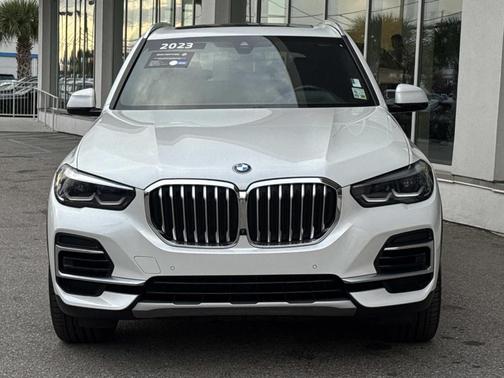 2023 BMW X5 sDrive40i