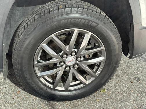 2017 GMC Acadia SLT-1