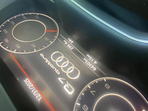 2019 Audi Q7 45 SE Premium Plus