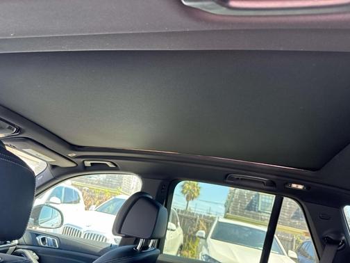 Gray Metallic 2026 BMW X5 sDrive40i