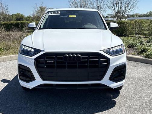 2025 Audi Q5 40 Premium