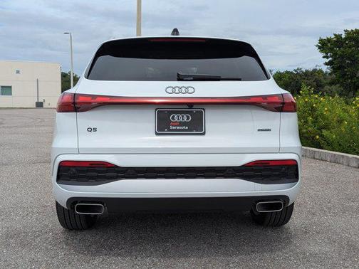 2025 Audi Q5 Prestige