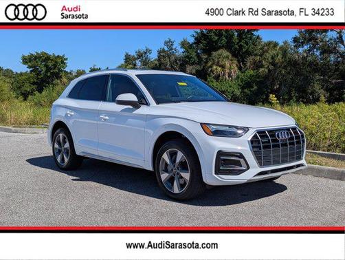 2024 Audi Q5 40 Premium Plus