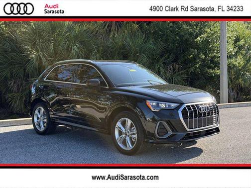2022 Audi Q3 45 S line Premium
