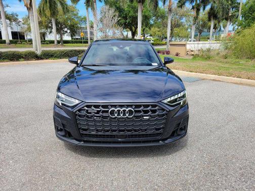 2026 Audi A8 55 TFSI quattro Tiptronic