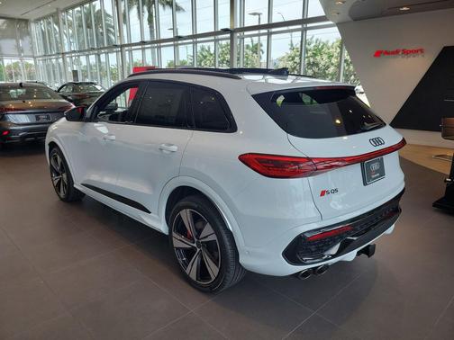 Glacier White Metallic 2026 Audi SQ5 3.0T Premium Plus