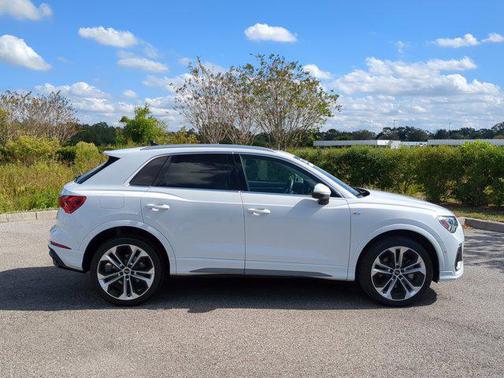 2021 Audi Q3 45 S line Premium Plus