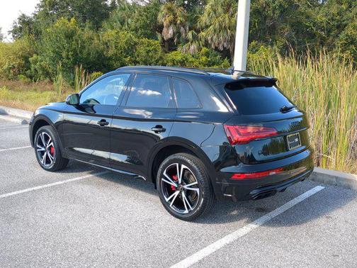 2025 Audi Q5 45 S line Prestige