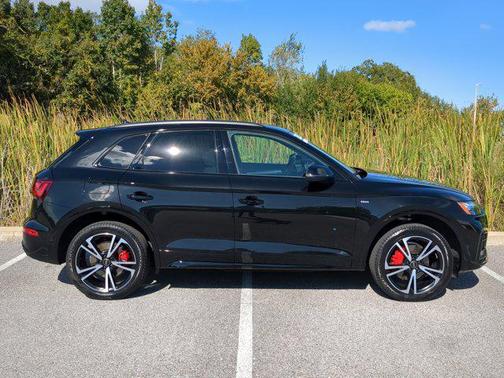 2025 Audi Q5 45 S line Prestige