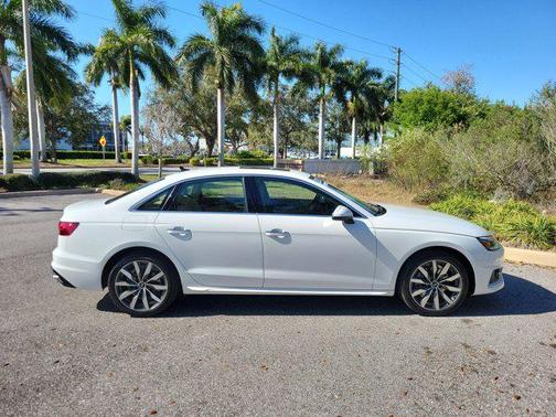 2021 Audi A4 40 Premium Plus