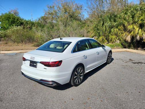 2021 Audi A4 40 Premium Plus