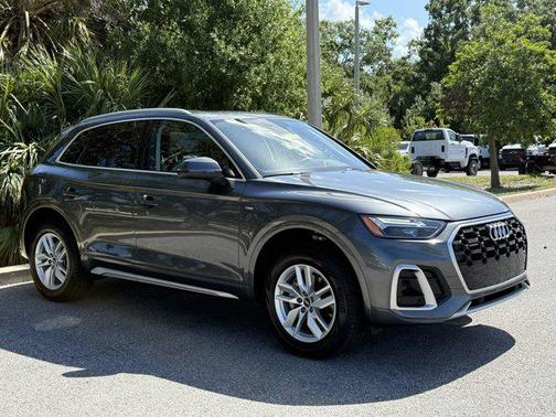 2024 Audi Q5 45 S line Premium