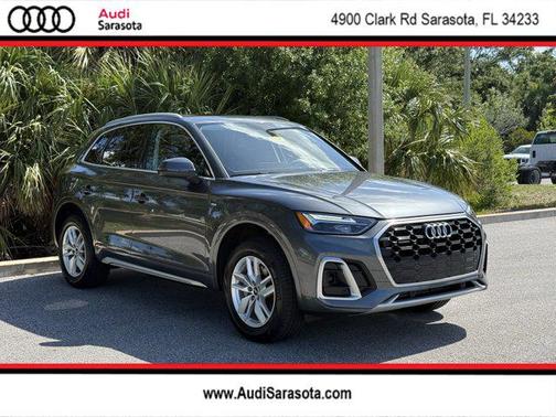 2024 Audi Q5 45 S line Premium