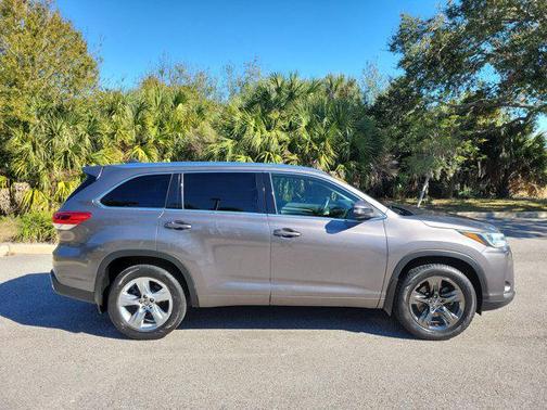 2018 Toyota Highlander Limited