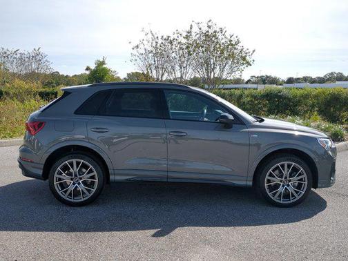 2025 Audi Q3 45 S line Premium Plus