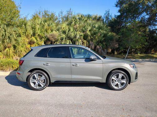 2025 Audi Q5 45 S line Premium
