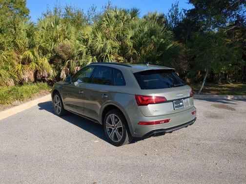 2025 Audi Q5 45 S line Premium