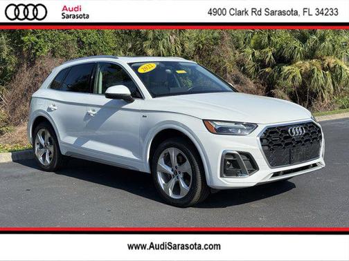 2022 Audi Q5 45 S line Premium Plus