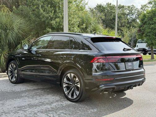 2025 Audi Q8 55 Prestige