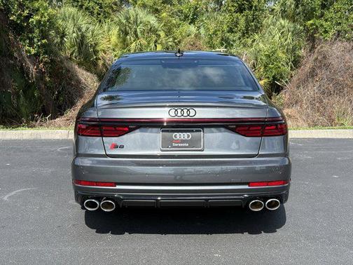 2025 Audi S8 4.0T